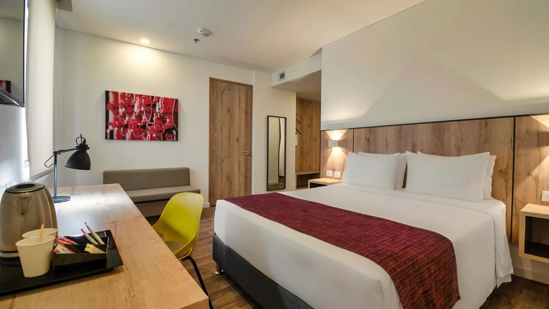 Ramada Encore by Wyndham Bogota Zona Franca Hotel