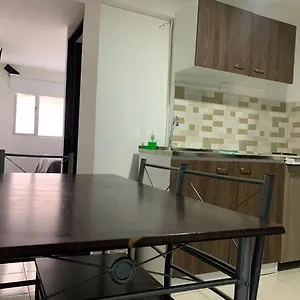Apartamento De La 80 Por El Titán Plaza 101